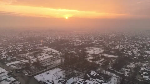 Sunset serenity: Drone footage of a srinagar city in winter Stock Footage 310224835
