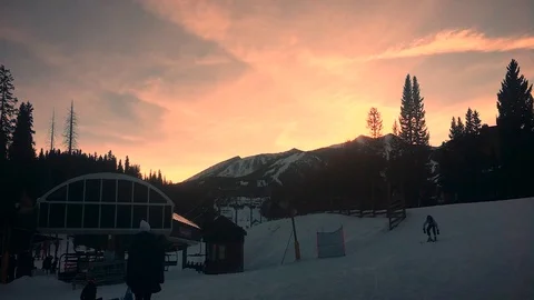 Sunset at the Ski Lift Stockbeeldmateriaal 84711223