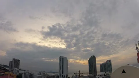 Sunset sky clouds timelapse 動画素材 10870853