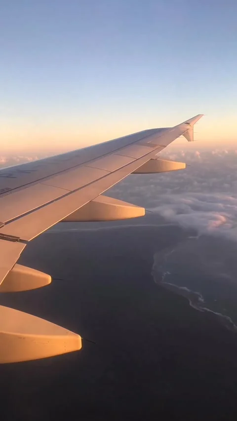 Sunset from the Sky Vídeo Stock 243464455