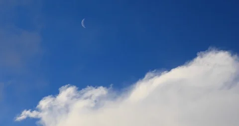 Sunset sky with moon. Clouds on blue sky. Stock-Footage 120709448