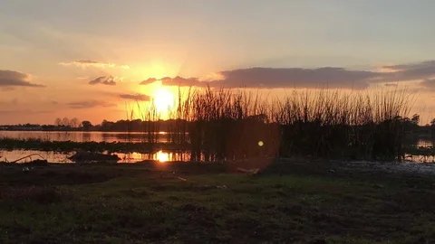 Sunset sky over lake Vídeos de archivo 73463006