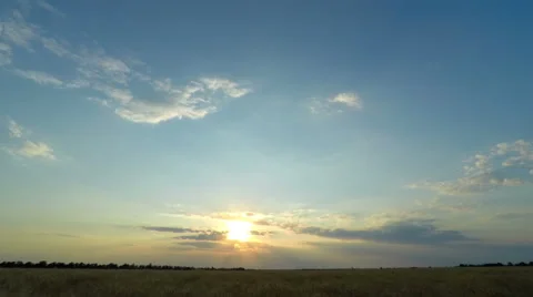 Sunset Sky over a Wheat Field 스톡 동영상 52098828