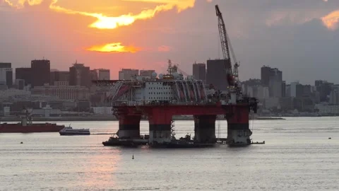Sunset Skyline In Oil Platform In Niteroi Rio De Janeiro Brazil. Stock Footage 331680221
