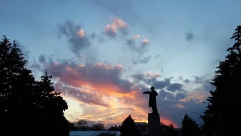 Sunset with small Lenin 写真素材