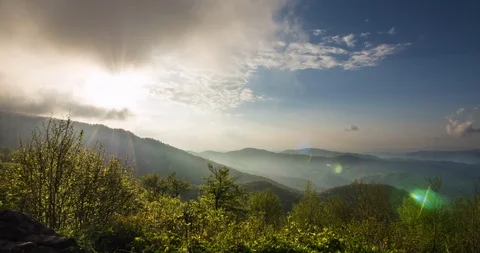 Sunset from the Smokey Mountains with clouds Stock Footage 112395894