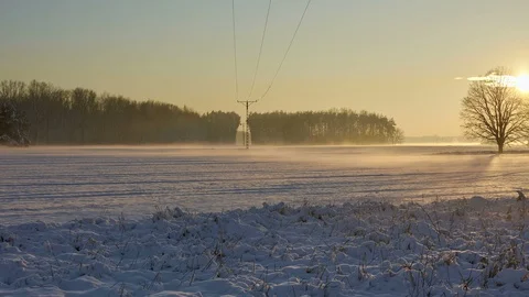 Sunset in the snow time lapse  스톡 동영상 102716953
