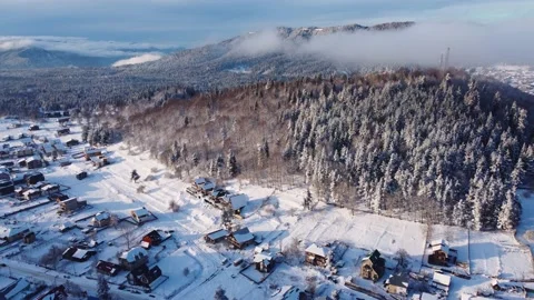 Sunset in the snowy ski resort Stock-Footage 168965765