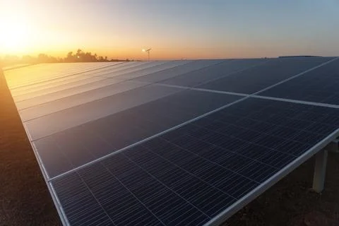 Sunset solar panel electric clean energy to the future Foto stock