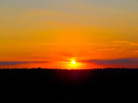 Sunset on a summer evening with red sky Foto stock
