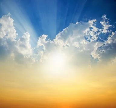 Sunset with sun rays Stock-Fotos