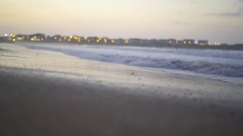 Sunset on surfing beach 動画素材 105083411