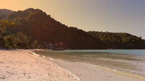 Sunset at Thai beach. Stock-Footage 61477044