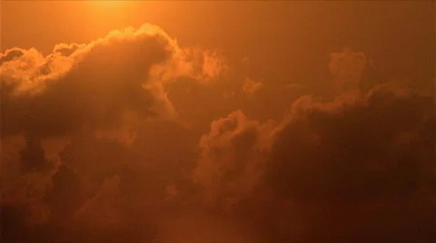 Sunset through Dark Clouds 480x270 Video stock 524590