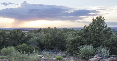 Sunset Through Rain Cloud Vídeo Stock 79576178