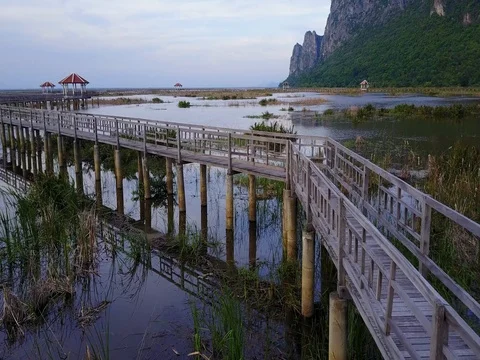 Sunset time at Khao Sam Roi Yot National Park, Thailand. Stock-Footage 77374093