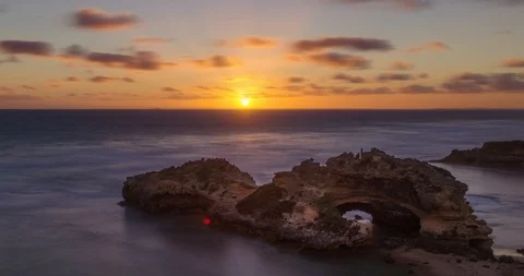 Sunset time lapse of Australia coast London Bridge viewpoint Stock Footage 87273226