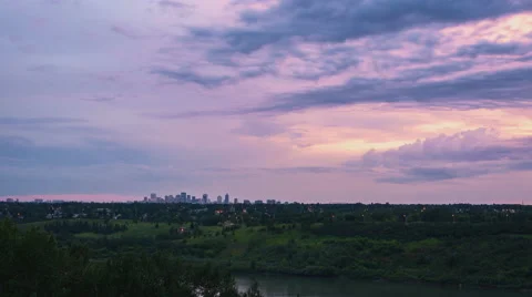 Sunset time lapse of city skyline from a distance Stock-Footage 69008536