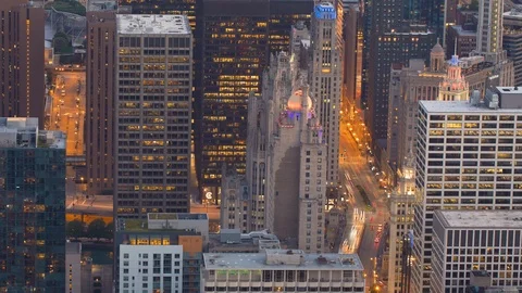 Sunset time-lapse of Downtown Chicago 動画素材 102906229