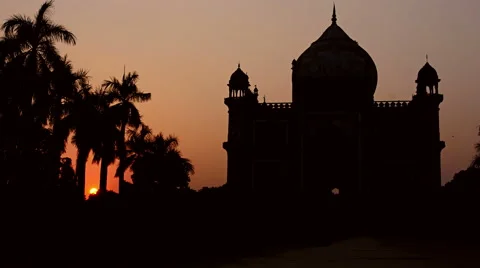 Sunset time-lapse with indian temple, New Delhi Видео 52080278