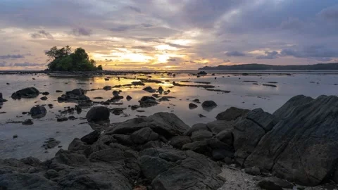 Sunset Time Lapse Lagundri Beach in Nias Island North Sumatra Indonesia 库存影片 152419640