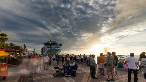 Sunset time lapse over the Mallory square pier of Key West, Florida. USA 스톡 동영상 88442777