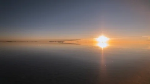 Sunset time lapse Salt Flats of Uyuni, Bolivia - South America Stock Footage 119400856