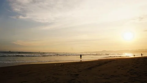 Sunset Timelapse at the Beach Video stock 93680171