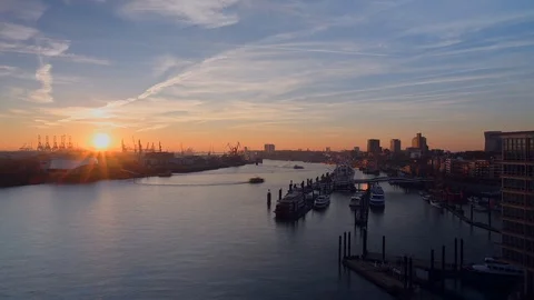 Sunset timelapse from the best view in Hamburg Video stock 104455557