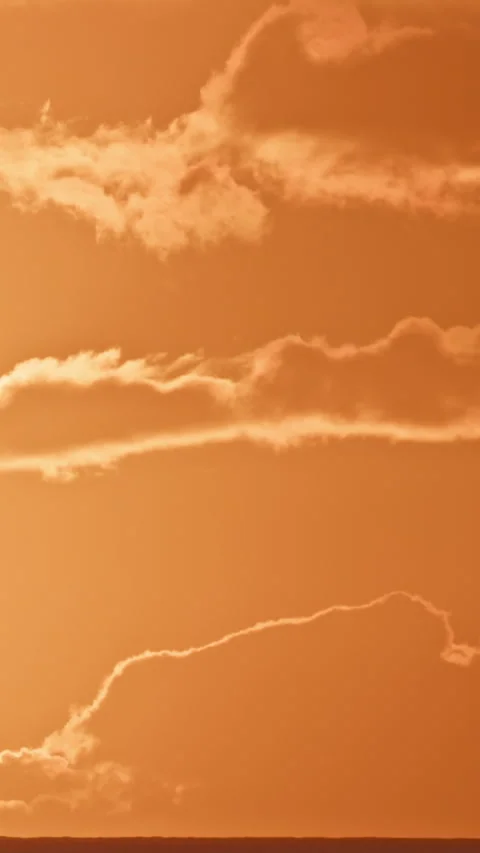 Sunset Timelapse Clouds Malibu, Golden Sky With Drifting Formations In Motion Video stock 301041625