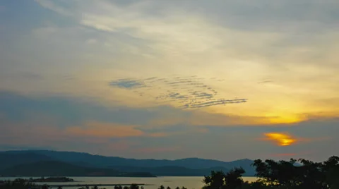 Sunset timelapse Stock Footage 32453877