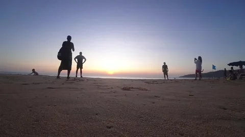 Sunset timelapse with ocean view, blue sky and sun Video stock 245981646