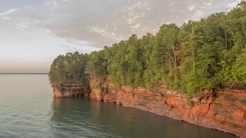 A Sunset Timelapse over the South Shore of Lake Superior Video stock 113065221