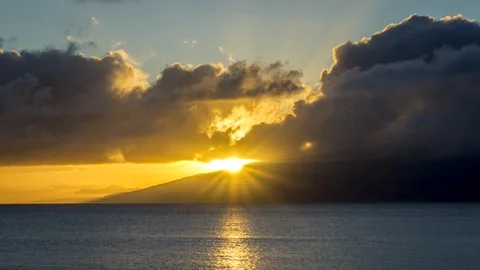 Sunset Timelapse with Sun Rays over the Channel Between Maui and Molokai Stock Footage 129050125