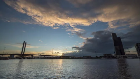Sunset timelapse video of Bolte Bridge at Docklands in Melbourne Video stock 157708707