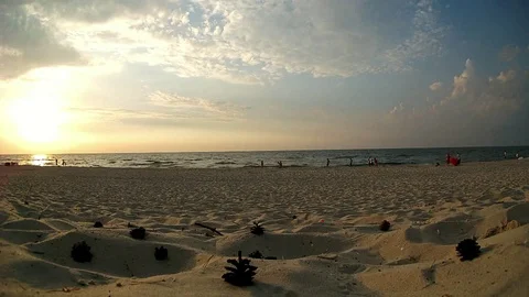 Sunset at tropical beach- timelapse Vidéo 121683127