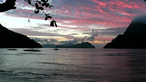 Sunset on a tropical island. Video stock 44220829