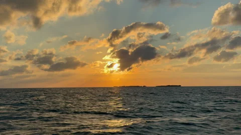 Sunset on Two Caribbean Islands Vídeos de archivo 331204455