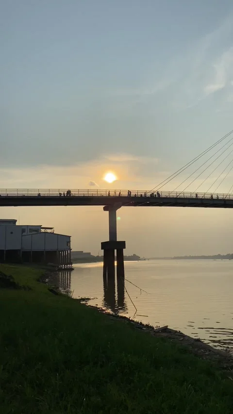 Sunset under the pedestrian bridge Stock Footage 276675918