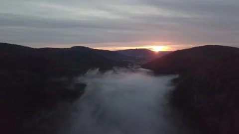 Sunset valley winter mist 01 Video stock 145927088