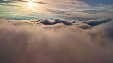 Sunset view above dense cloud layer Video stock 308762729