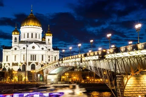 Sunset view of Cathedral of Christ the Savior in Moscow, Russia. bridge Stock Photos