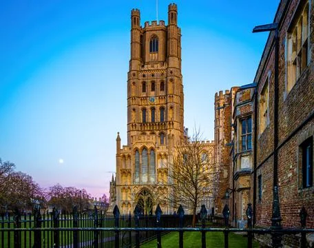 The sunset view of cathedral of Ely, a city in Cambridgeshire, England Stock-Fotos