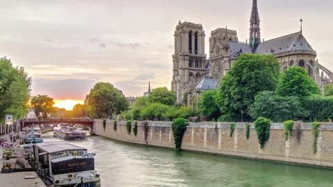 Sunset view of Cathedral Notre Dame de Paris timelapse in Paris, France. Stock Footage 276415365