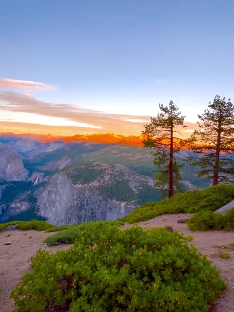 Sunset View of Half Dome and Yosemite Valley Vídeos de archivo 340869671