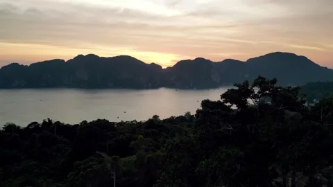 Sunset View from Ko Phi Phi Don 動画素材 318892269