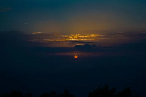 Sunset view from the mountains of Lansdowne. Mountain Sunset view in Lansdo.. Foto stock