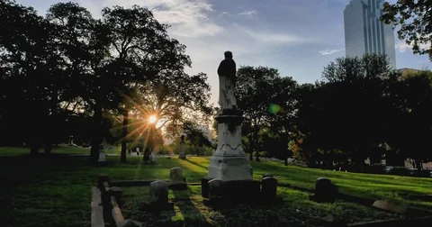 Sunset View of Old Downtown Cemetery Video stock 79045097
