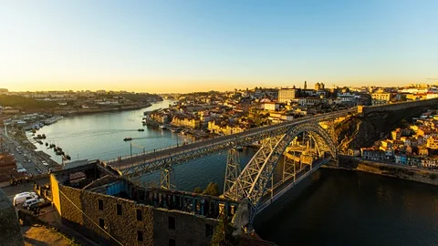 Sunset View Over Oporto And The D. Luís Bridge, 4K Timelapse Stock-Footage 92768266