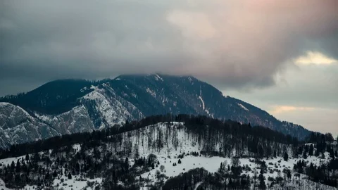 Sunset view of Postavaru Mountains from Paraul Rece in winter. Stock Footage 79554589